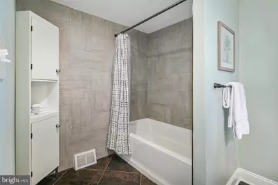 1443 E Oxford Street, Philadelphia, PA 19125 - Photo 12