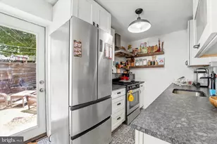 1443 E Oxford St, Philadelphia, PA 19125 - Photo 6
