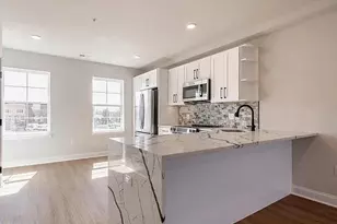 2705 Maya Ln, Philadelphia, PA 19131 - Photo 2