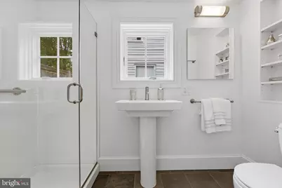 23 W Gravers Lane, Philadelphia, PA 19118 - Photo 18