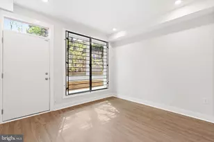 2207 N Franklin St, Philadelphia, PA 19133 - Photo 8