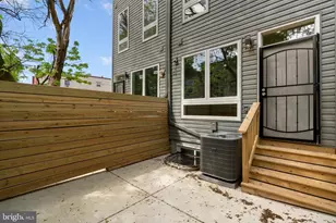 2207 N Franklin St, Philadelphia, PA 19133 - Photo 26