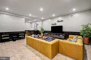 1325 N Beach St, Philadelphia, PA 19125 - Photo 16