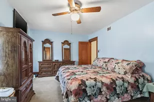 724 Longshore Ave, Philadelphia, PA 19111 - Photo 22