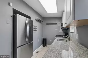 4648 Mansion St, Philadelphia, PA 19127 - Photo 16