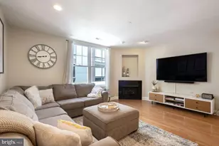 612 Queen St, Philadelphia, PA 19147 - Photo 2