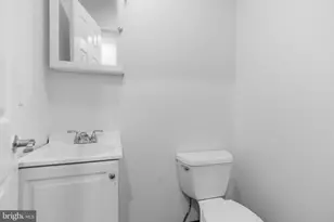 2020 Granite St, Philadelphia, PA 19124 - Photo 10