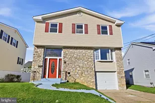 1853 Merlin Rd, Philadelphia, PA 19116 - Photo 2