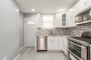 1740 Sigel St, Philadelphia, PA 19145 - Photo 4