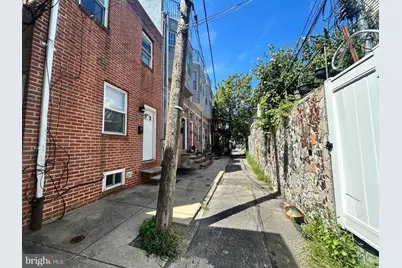 708 Medina Street, Philadelphia, PA 19147 - Photo 1