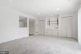 9925 Wingtip Rd, Philadelphia, PA 19115 - Photo 10