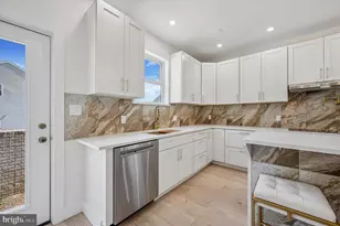 6995-9 Pechin St, Philadelphia, PA 19128 - Photo 14