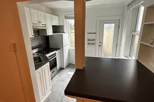 808 S 8th St, Philadelphia, PA 19147 - Photo 6