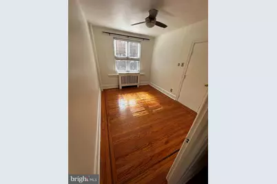 808 S 8th Street, Philadelphia, PA 19147 - Photo 8