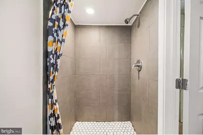 7811 Loretto Avenue, Philadelphia, PA 19111 - Photo 26