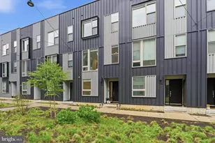 3118 Sunrise Walk, Philadelphia, PA 19125 - Photo 2