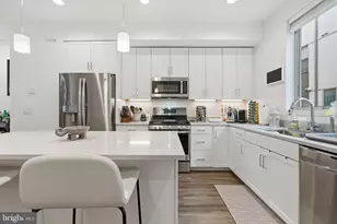 3118 Sunrise Walk, Philadelphia, PA 19125 - Photo 4
