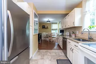 14014 Napier St, Philadelphia, PA 19116 - Photo 6