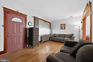7960 Frontenac St, Philadelphia, PA 19111 - Photo 4