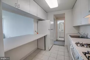 604 S Washington Square, Philadelphia, PA 19106 - Photo 8