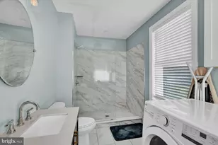 205 Hermitage St, Philadelphia, PA 19127 - Photo 10