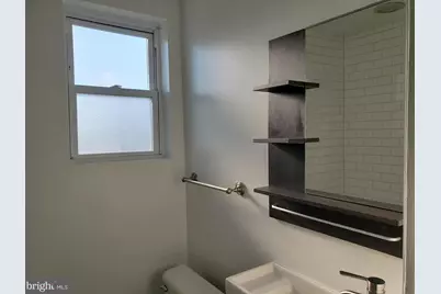 2208 S 15th Street #3, Philadelphia, PA 19145 - Photo 12
