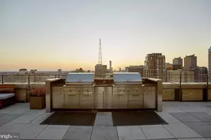 1616 Walnut St, Philadelphia, PA 19103 - Photo 14