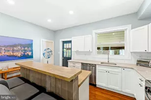428 Conarroe St, Philadelphia, PA 19128 - Photo 14