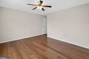9609 Hoff St, Philadelphia, PA 19115 - Photo 14