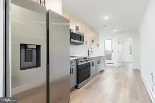 2252 N Front St, Philadelphia, PA 19133 - Photo 2