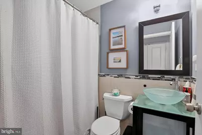 2115 Carpenter Street #2, Philadelphia, PA 19146 - Photo 8