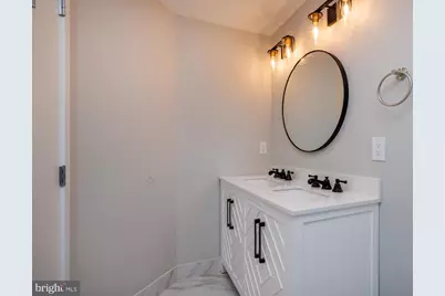 1237 W Tioga Street, Philadelphia, PA 19140 - Photo 22