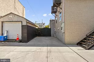 2548 Coral St, Philadelphia, PA 19125 - Photo 38