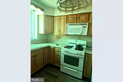 7382 Shelbourne Street, Philadelphia, PA 19111 - Photo 16