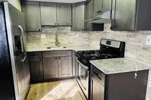 529 Avon St, Philadelphia, PA 19116 - Photo 6