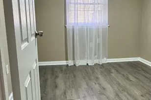 529 Avon St, Philadelphia, PA 19116 - Photo 2