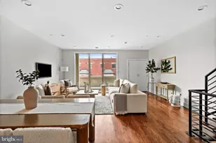 1135 Crease St, Philadelphia, PA 19125 - Photo 2