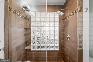 1135 Crease St, Philadelphia, PA 19125 - Photo 26