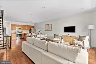 1135 Crease St, Philadelphia, PA 19125 - Photo 8