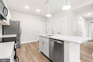 214 Vine St, Philadelphia, PA 19106 - Photo 24
