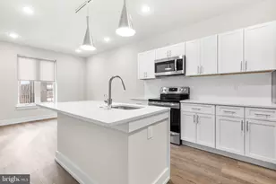 214 Vine St, Philadelphia, PA 19106 - Photo 20