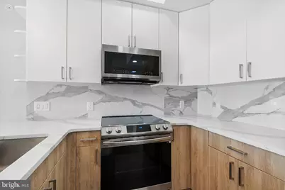 1221 E Berks Street #309, Philadelphia, PA 19125 - Photo 24