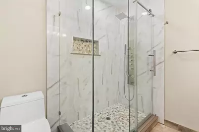 1221 E Berks Street #309, Philadelphia, PA 19125 - Photo 20
