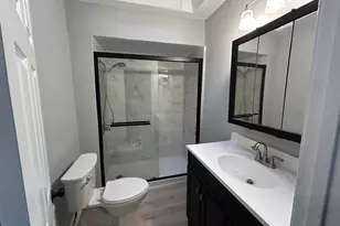 427 E Sharpnack St, Philadelphia, PA 19119 - Photo 18