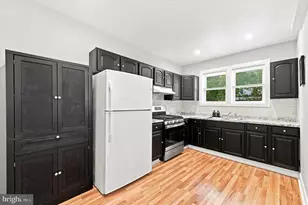 427 E Sharpnack St, Philadelphia, PA 19119 - Photo 12