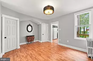 427 E Sharpnack St, Philadelphia, PA 19119 - Photo 8
