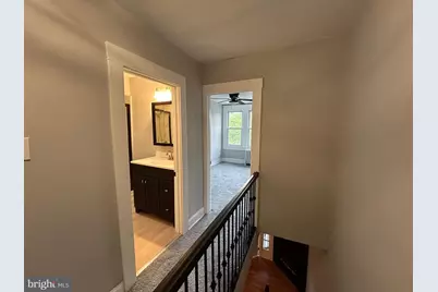427 E Sharpnack Street, Philadelphia, PA 19119 - Photo 16