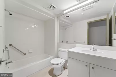 6614 Germantown Avenue #2C, Philadelphia, PA 19119 - Photo 14