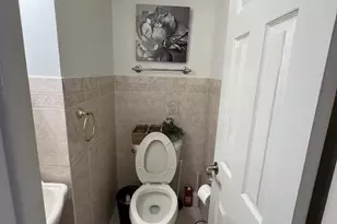 2413 Vista St, Philadelphia, PA 19152 - Photo 10