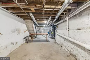 1109 W Silver St, Philadelphia, PA 19133 - Photo 26